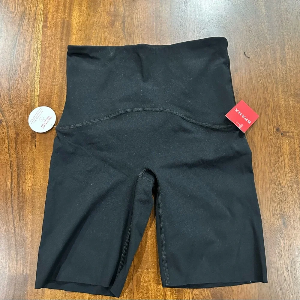 New! Spanx Black Active 7